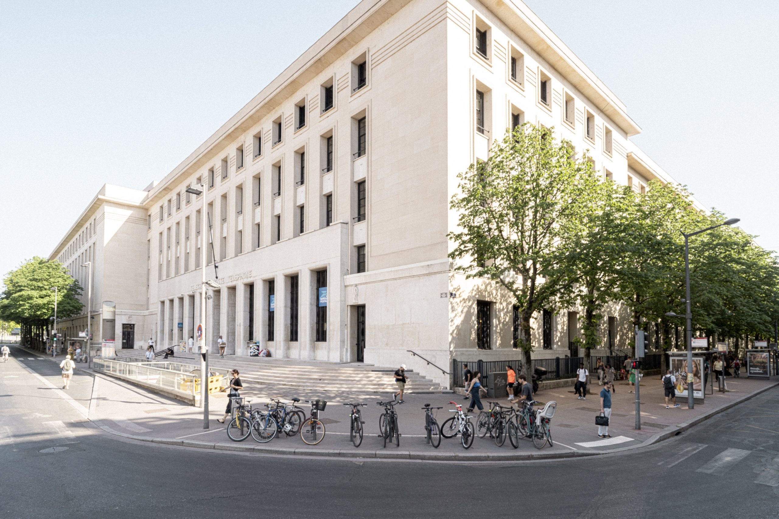 L’Hôtel
des Postes