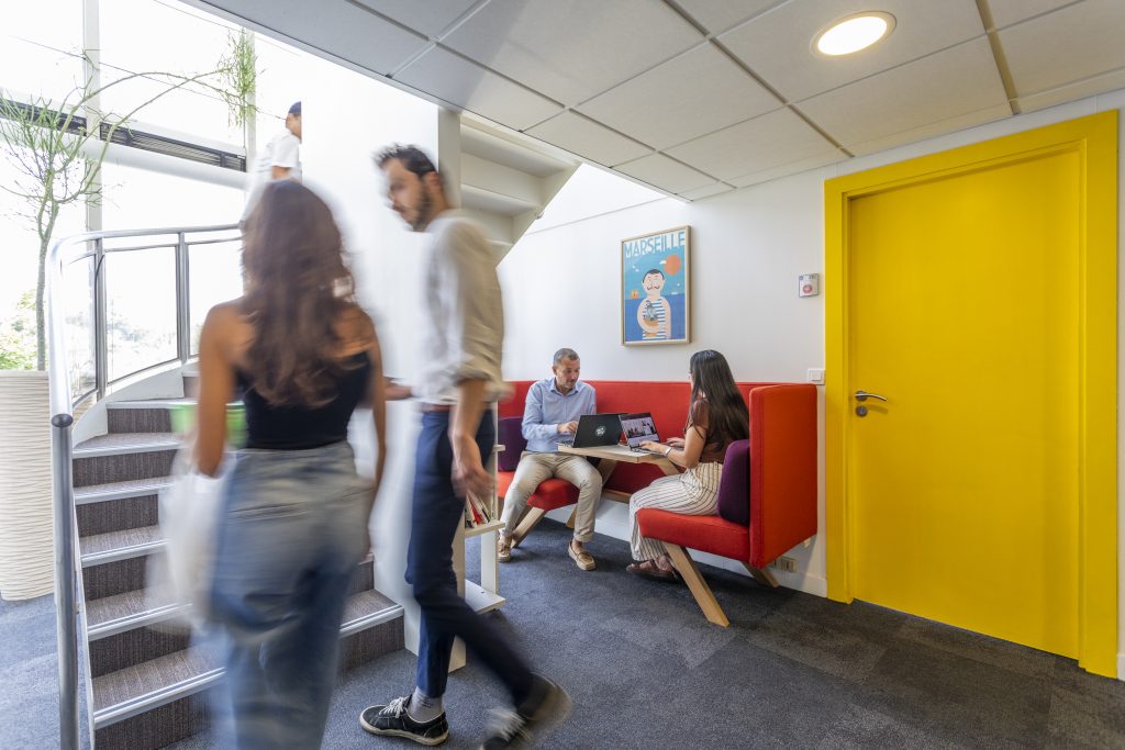 Un cadre design et coloré
